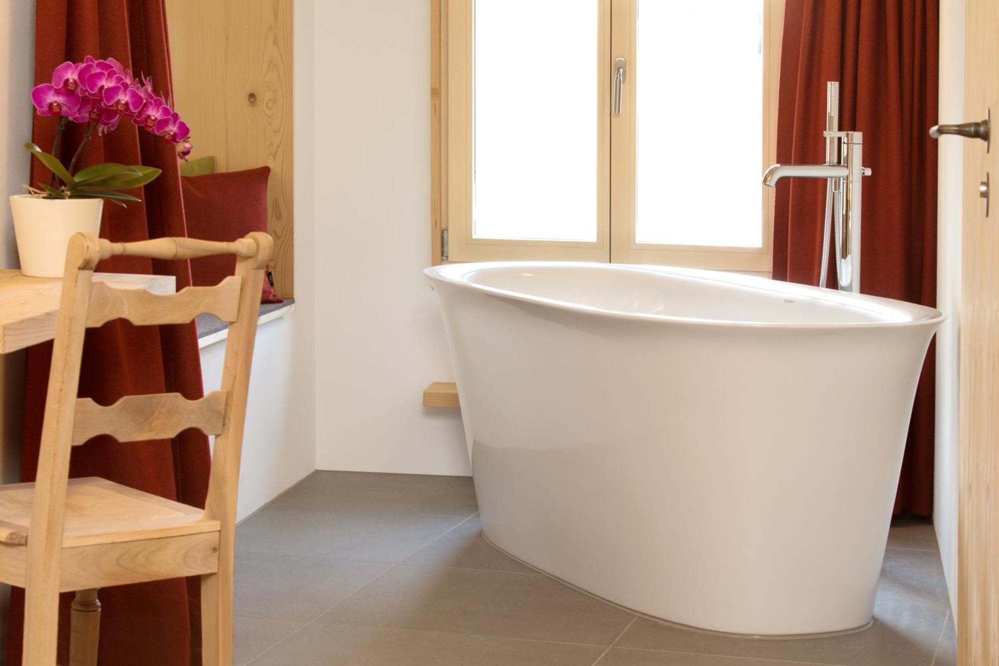 Alpsu Hotel 3*